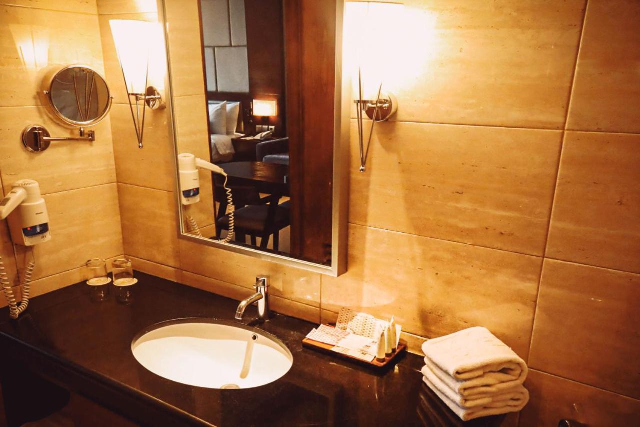Sotis Hotel Kemang, Jakarta Exteriör bild